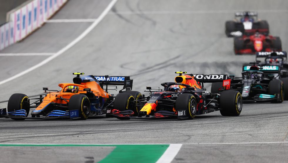 Checo Pérez: Mi carrera fue una catástrofe El piloto mexicano Sergio Pérez (Red Bull)...