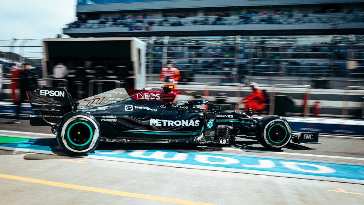 Bottas listo para la batalla Bottas lidera la primera sesión de entrenamientos en su...