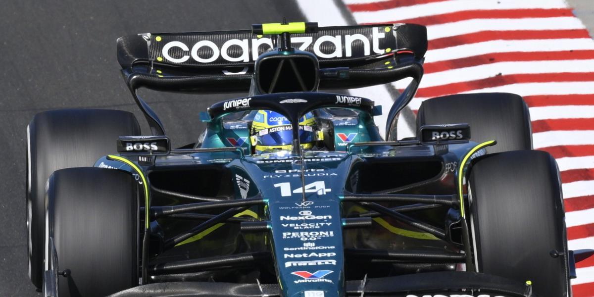 Suelo del Aston Martin Red Bull Siempre estamos mirando fotos y hay muchas en