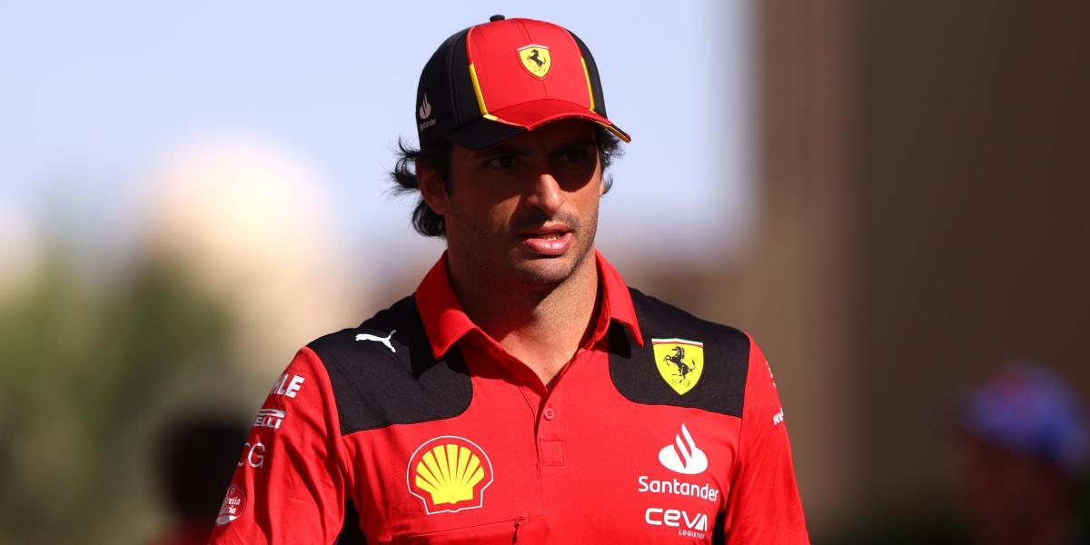 Carlos Sainz reacciona encantado al anuncio de que el Gran Premio de España se