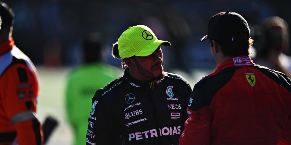 Ferrari desmiente los comentarios de Hamilton sobre Maranello El vicepresidente de la marca italiana,...