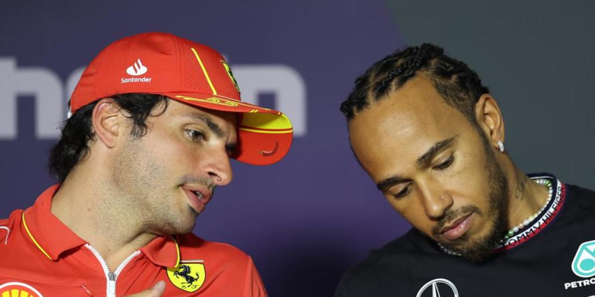 Según los medios italianos, el intercambio entre Sainz y Hamilton está cada vez más...