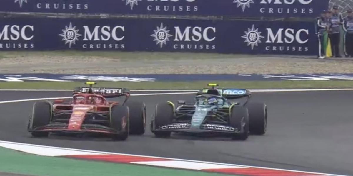 Alonso y Sainz discuten sobre la batalla que acabó mal.