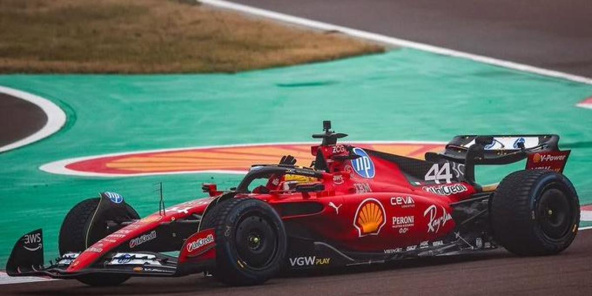 Lewis Hamilton se pasa a Ferrari El piloto británico Lewis Hamilton ha comenzado los...