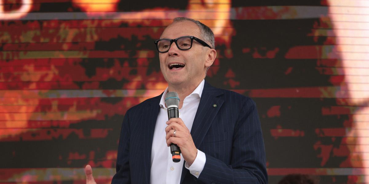 Domenicali seguirá al frente de la F1 hasta 2029 Liberty Media, propietaria de los...