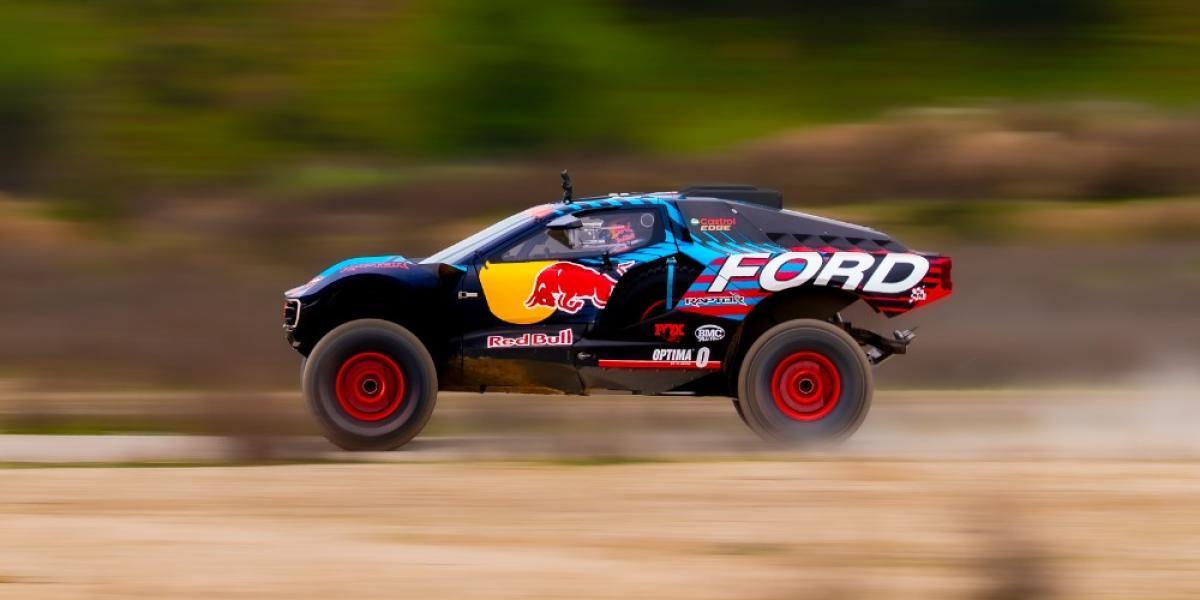 Carlos Sainz y Pepe Martí, los célebres encargados de inaugurar Madring, el circuito de...