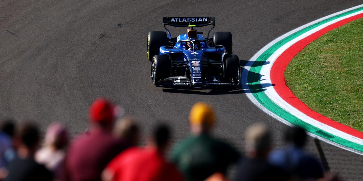 Sainz \'mete en el ajo\'   a Aston Martin: \