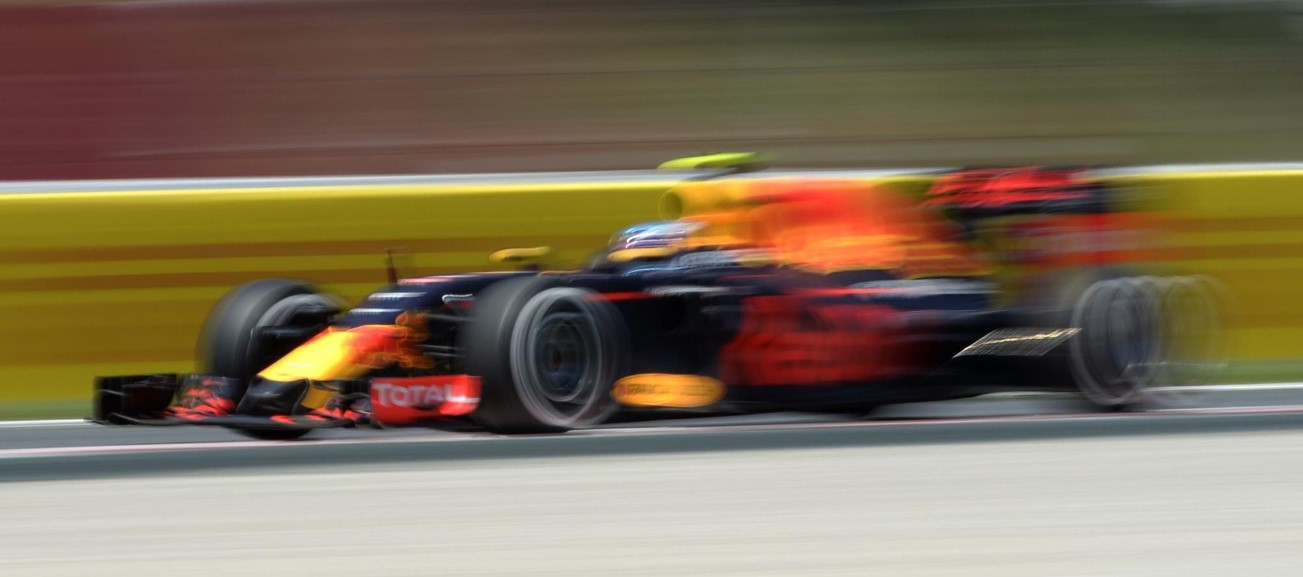 Cuál es la velocidad de un F1